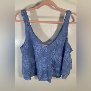 Iris Los Angeles EUC blue floral lace see through cropped tank top Size large